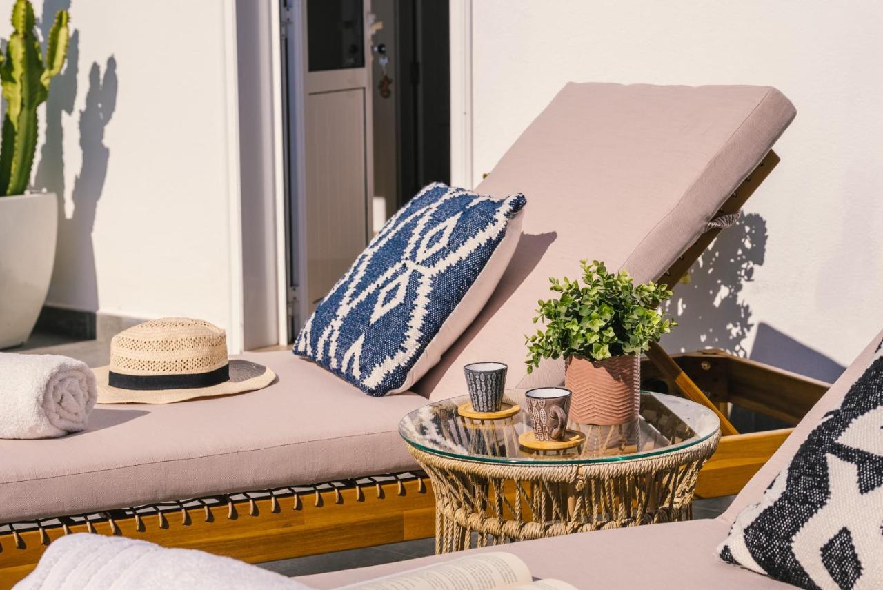 Casa Lola Tías